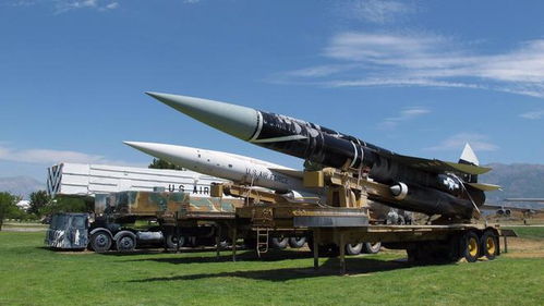 美需抓緊準(zhǔn)備核戰(zhàn),研發(fā)新型核彈頭,中國核彈頭要增加至1000枚嗎